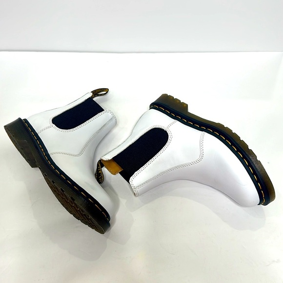 Dr. Martens White Slip On Chelsea Chunky Combat Smooth Leather Round Toe Boots - Picture 8 of 14